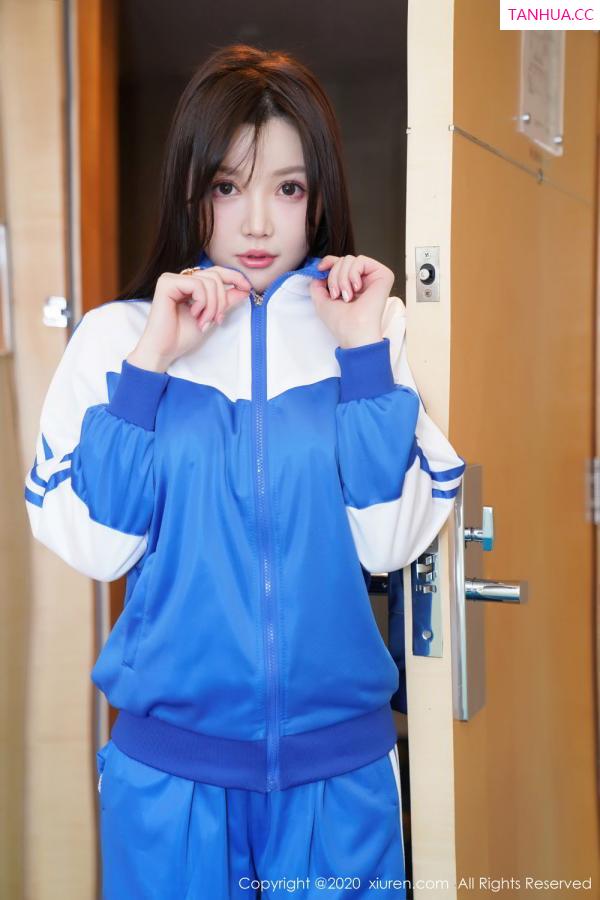 黄米妮  米妮大萌萌 [XIUREN]高清写真图 2020.03.30 糯美子Mini第13张图片